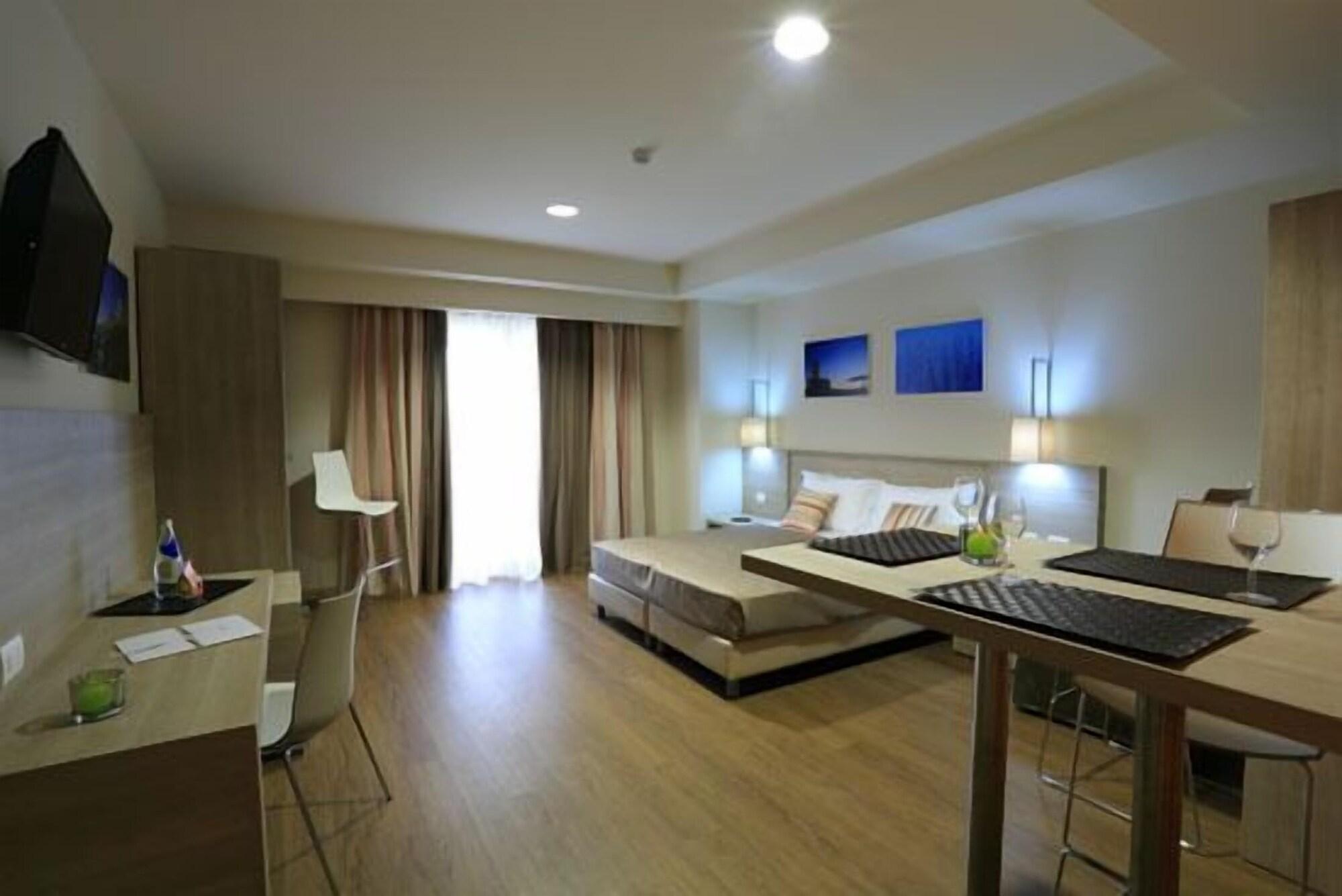 Turin Airport Hotel & Residence San Francesco al Campo Esterno foto
