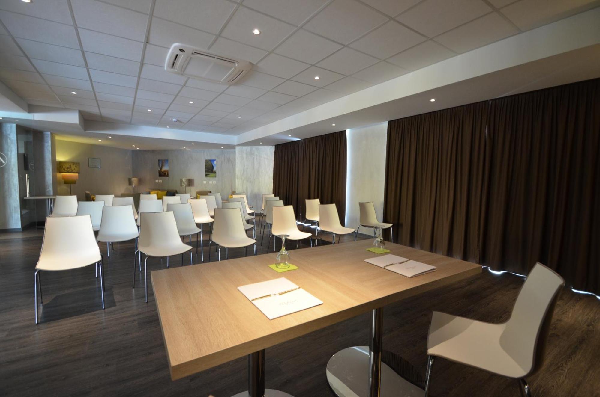 Turin Airport Hotel & Residence San Francesco al Campo Esterno foto